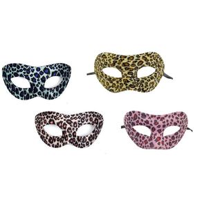 904210 MASCARA ESTAMPA ANIMAL SORTIDAS