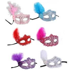 904232 MASCARA LUXO C/PENAS