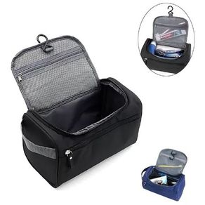 NS038 NECESSAIRE COM UM ZIPER E ALCA DE MAO. NS038 NECESSAIRE COM UM ZIPER E ALCA DE MAO.