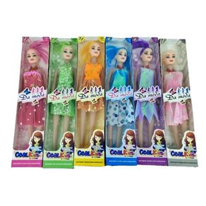 GK0155 BONECA DA MODA