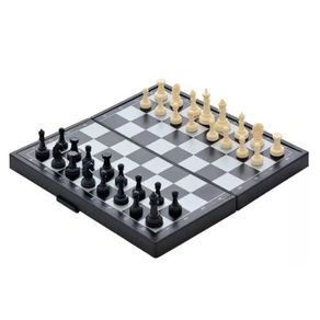 GU5850 JOGO XADREZ MAGNETICO EM PLASTICO 30CM GU5850 JOGO XADREZ MAGNETICO EM PLASTICO 30CM